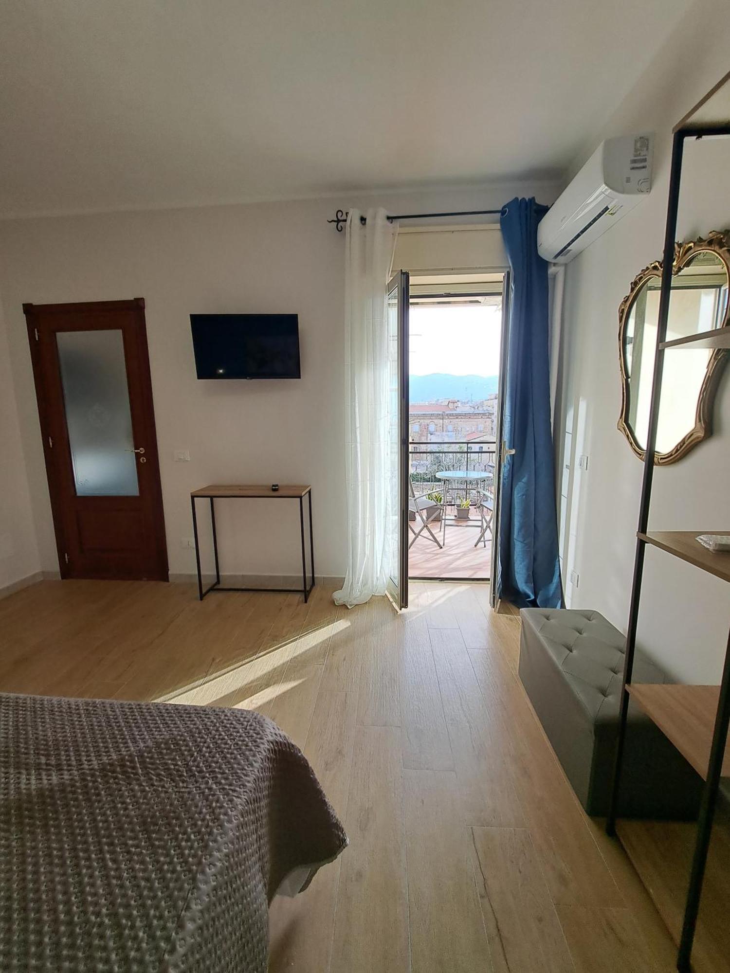 Skyline Palermo Apartment Exterior foto